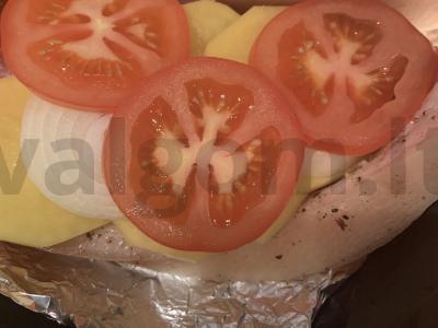 Kiauliena prancūziškai su kiaušinių-majonezo mišiniu Žingsnis 3