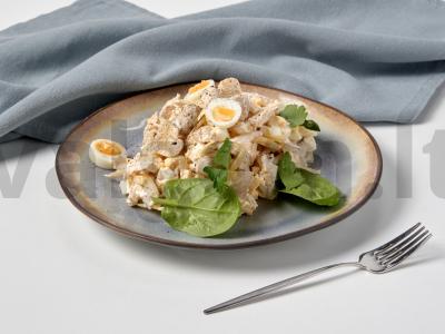 Kalakutienos salotas su marinuotais grybais pagrindine nuotrauka