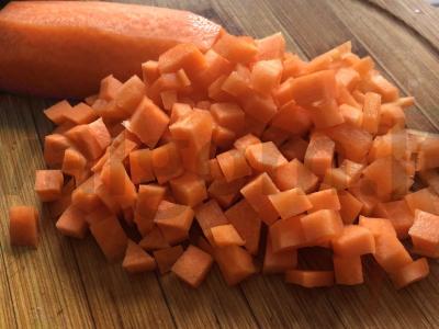 Meksikietiškas ryžiai su paprikomis Žingsnis 1