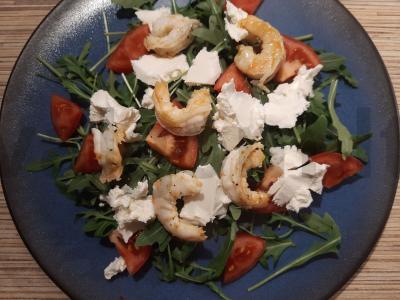 Salotas su rukola, krevetėmis ir varškės sūriu Žingsnis 4