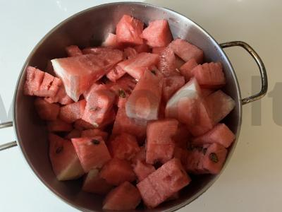 Melionų medaus padažas Žingsnis 3