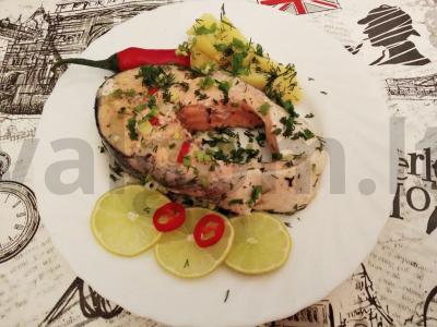 Lašiša kokosų piene pagrindine nuotrauka