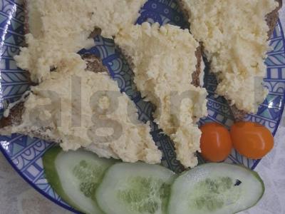 Sūrio sumuštiniai pagrindine nuotrauka