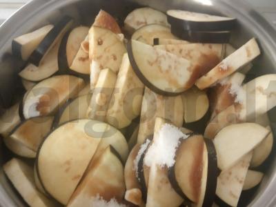 Aštrūs baklažanai Žingsnis 2