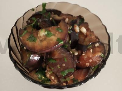 Aštrūs baklažanai pagrindine nuotrauka