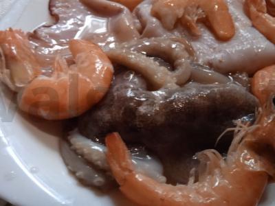 Kvinoja su kreminiu jūros gėrybių padažu Žingsnis 1