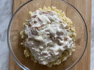 Bulguras su česnaku ir grietinėlės padažu bei kumpiu pagrindine nuotrauka