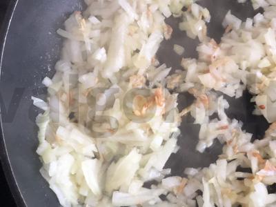 Makaronai su bekonu grietinėlės padaže Žingsnis 2