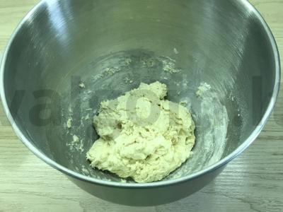 Pica naktiniu tešla su dviem sūrio rūšimis Žingsnis 2