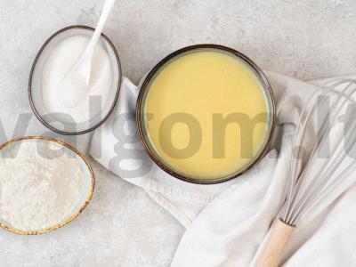 Braškiniai „Blondinai su spanguolėmis“ Žingsnis 1