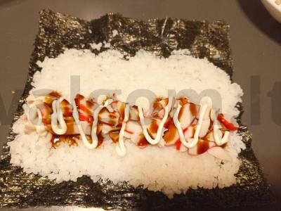 Greiti ritinėliai su krabų lazdelėmis Žingsnis 4