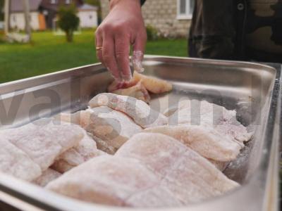 Lydeka naminio pomidorų sulčių padaže Žingsnis 6