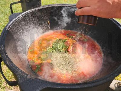 Lydeka naminio pomidorų sulčių padaže Žingsnis 9