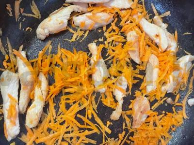 Vištienos padažas su pomidorų pasta Žingsnis 3