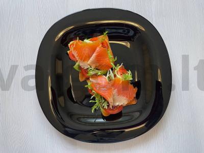 Lengvas, greitas pusryčių patiekalas su avokadu pagrindine nuotrauka