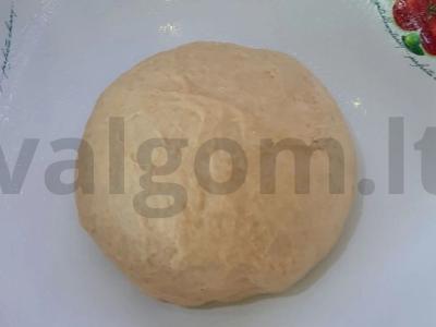 Šokoladiniai bandelės su aguonomis ir razinomis Žingsnis 1