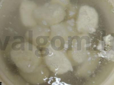 Švelniausi tingūs virtinukai iš varškės Žingsnis 3