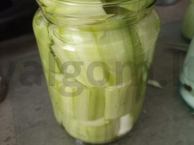 Marinuoti cukinijos užkandžiai Žingsnis 2