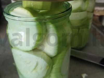 Marinuoti cukinijos užkandžiai Žingsnis 3