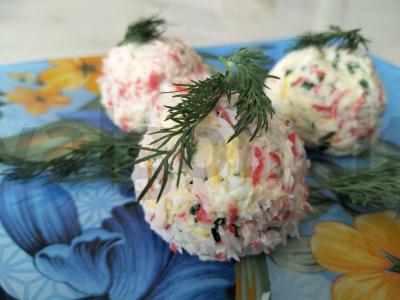 Krabų rutuliukai užkandžiams pagrindine nuotrauka