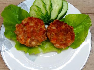 Mėsos kukuliai pagrindine nuotrauka