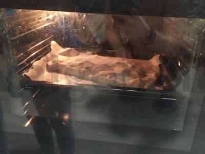 Štrudelis su riešutais ir obuoliais Žingsnis 4