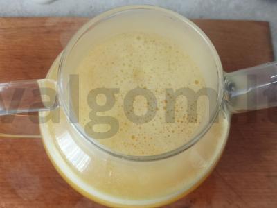 Mandarinų ir citrinų gėrimas Žingsnis 2