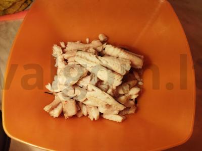 Žuvies apkepas su daržovėmis ir sūriu Žingsnis 1