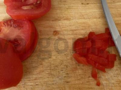 Vasaros salotas su dešra ir alyvuogėmis Žingsnis 1