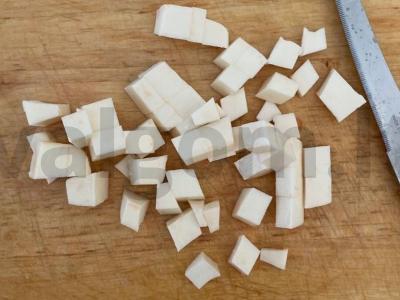 Vasaros salotas su dešra ir alyvuogėmis Žingsnis 3