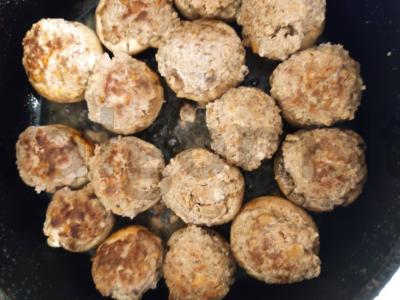 Įdaryti grybai Žingsnis 4