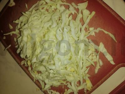 Šviežių ir raugintų kopūstų šči Žingsnis 2