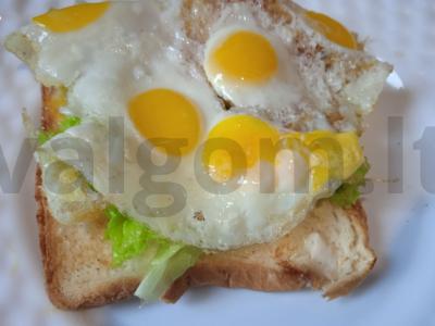 Tostai su putpelių kiaušiniais ir jalapeño pipirais Žingsnis 4