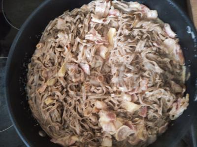 Grikių makaronų karbonara Žingsnis 6