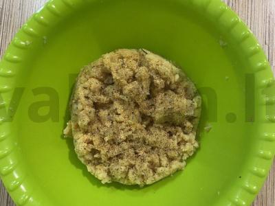 Bulvių-sūrio blynai Žingsnis 1