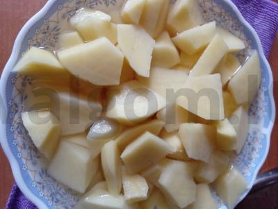 Šči su meatballs ir šviežiais kopūstais Žingsnis 2