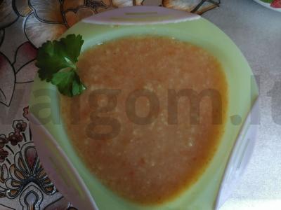 Vaikų žvaigždučių sriuba pagrindine nuotrauka