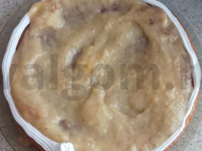 Tortas su kremu iš baltymų ir paruoštų biskvitų Žingsnis 9