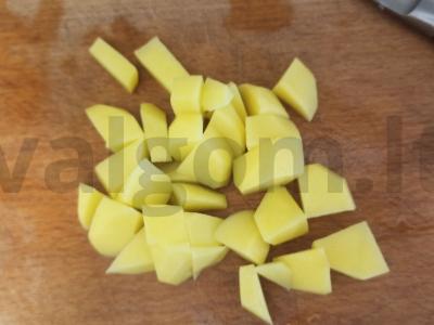 Sriuba su raugintomis kopūstais Žingsnis 2