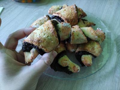 Varškės kruasanai su aguonomis pagrindine nuotrauka