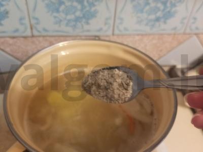 Sriuba su raugintomis kopūstais Žingsnis 5