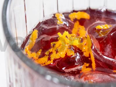 Vyšnių kokteilis „Old Fashioned“ Žingsnis 2