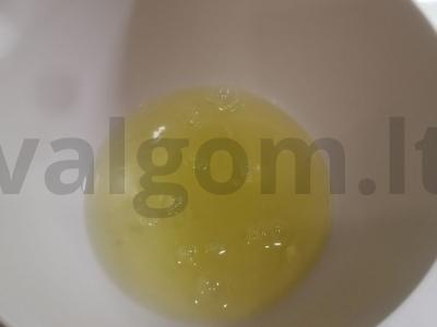 Vaivorykštinis beze desertui Žingsnis 1