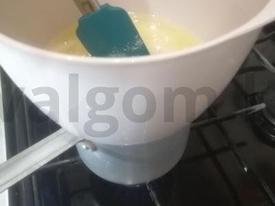 Vaivorykštinis beze desertui Žingsnis 4