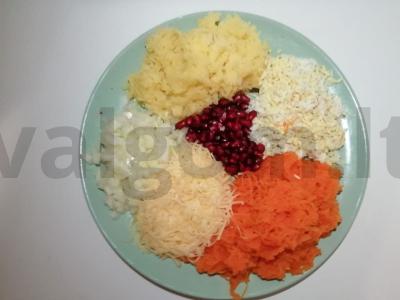 Greitas salotas su sardinomis ir granatu Žingsnis 1