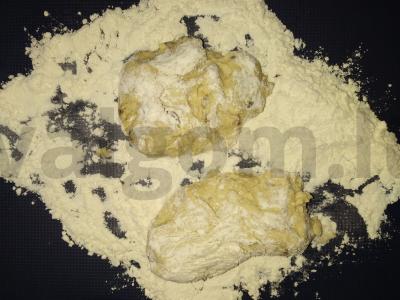 Sūrio pyragėliai „Mirabelė“ su slyvų uogiene Žingsnis 3