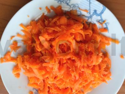 Silkė po kailiu su šakniavaisiais Žingsnis 6