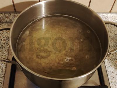 Lęšiai su šaldytais daržovėmis ir pomidorų pasta Žingsnis 1