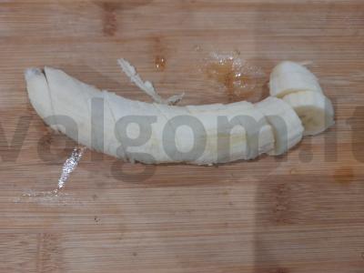 Skaniausias kokteilis iš moliūgų sulčių su apelsinu ir bananais Žingsnis 1