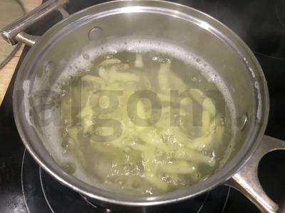 Šaltibarščiai iš rūgštynių, arba Žaliasis šaltibarštis Žingsnis 1